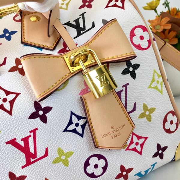 ルイヴィトンバッグ側面デザイン